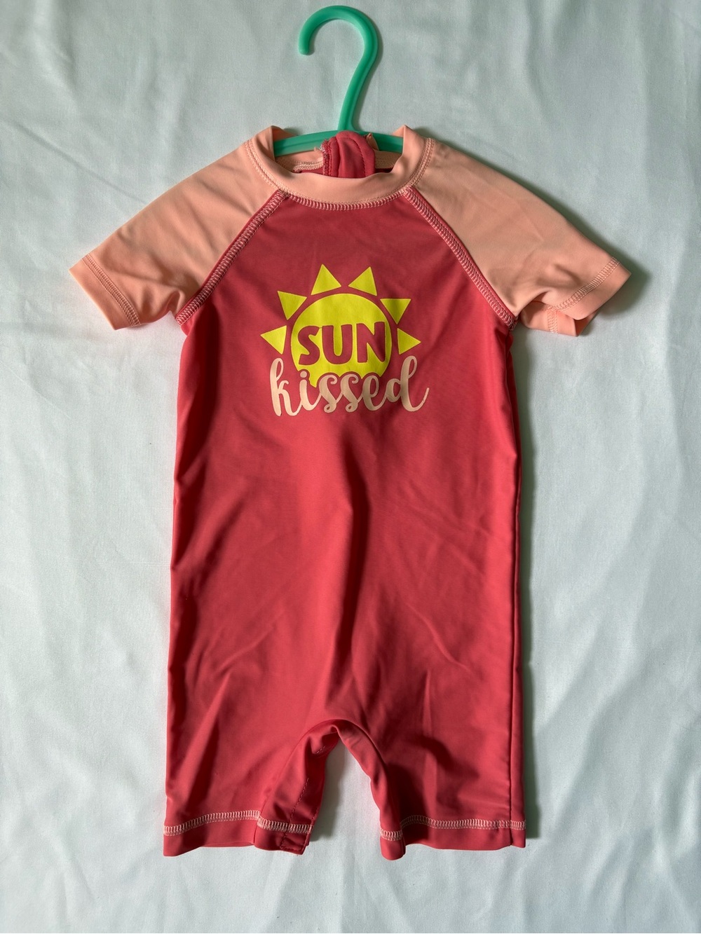 🌸 Baby girl Sun Kissed Short Sleeve Rash Guard Swimsuit - Coral Pink